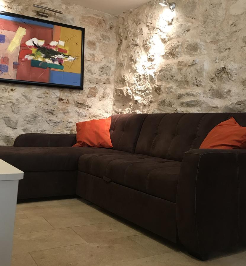 Apartman Toni Tribalj Buitenkant foto