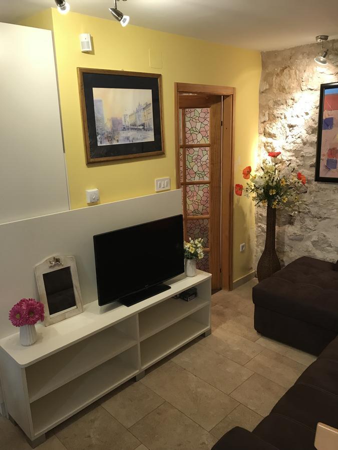 Apartman Toni Tribalj Buitenkant foto